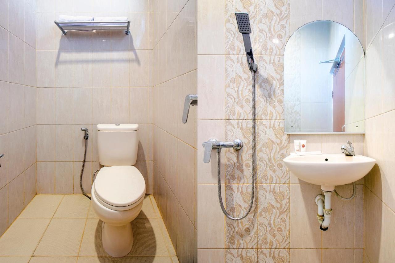 Oyo 1683 Hotel Musafira Syariah Yogyakarta Kültér fotó
