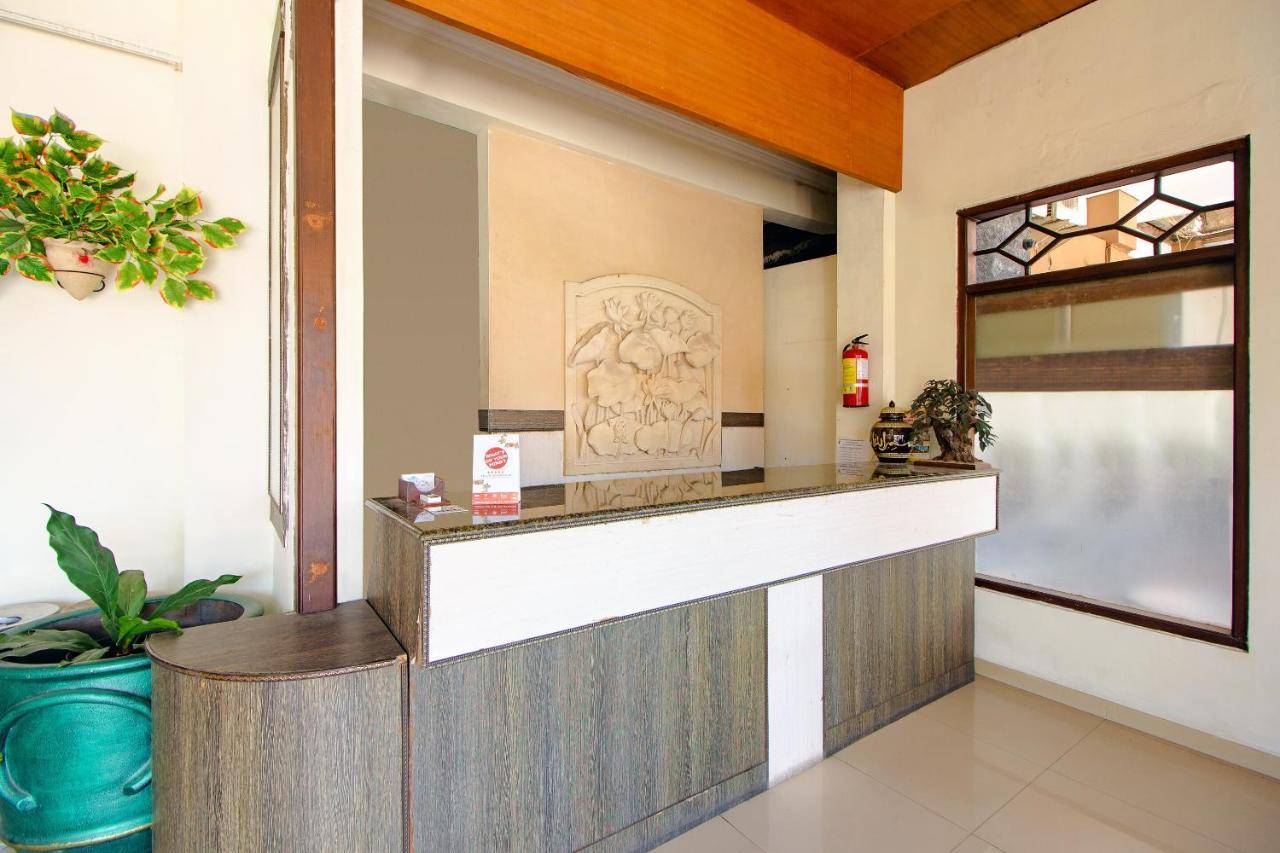Oyo 1683 Hotel Musafira Syariah Yogyakarta Kültér fotó