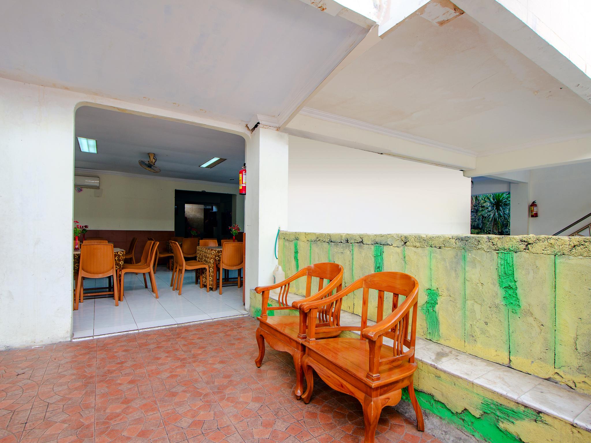 Oyo 1683 Hotel Musafira Syariah Yogyakarta Kültér fotó