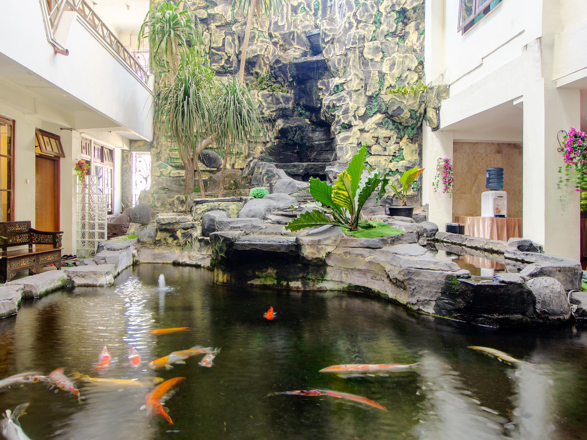 Oyo 1683 Hotel Musafira Syariah Yogyakarta Kültér fotó